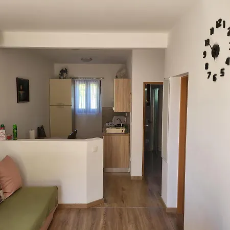 Apartment Luna Malinska Exterior photo
